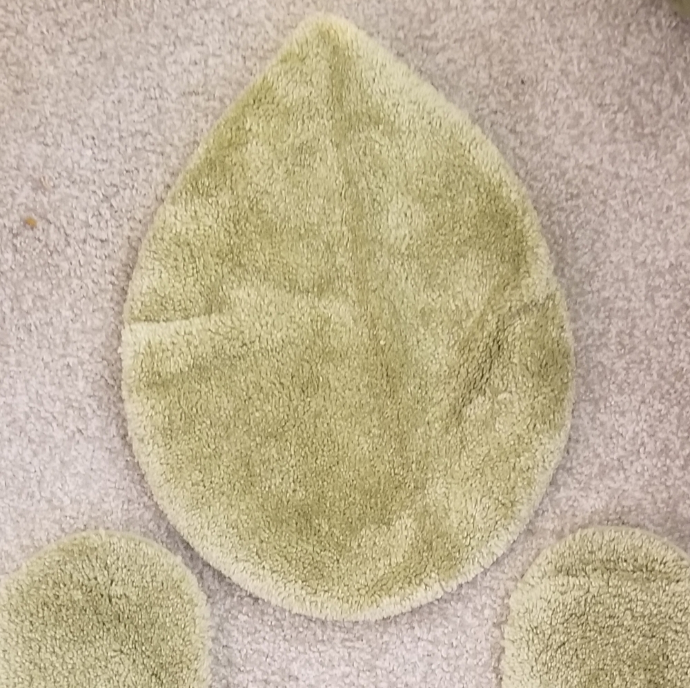 Toilet Cover Duvet and rug